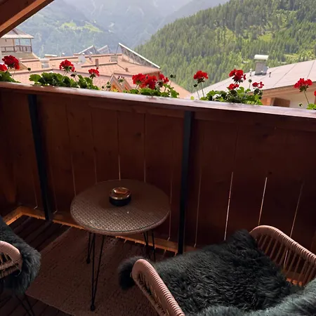 Apart-hotel Universo