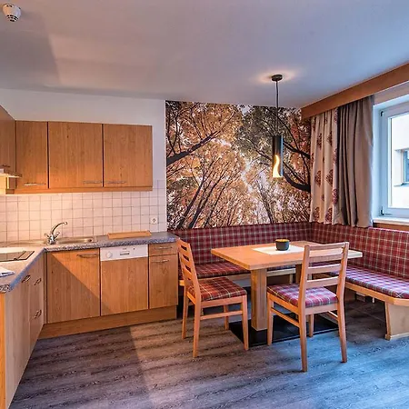 Aparthotel Universo