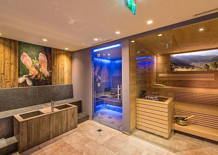 Aparthotel Universo 3*