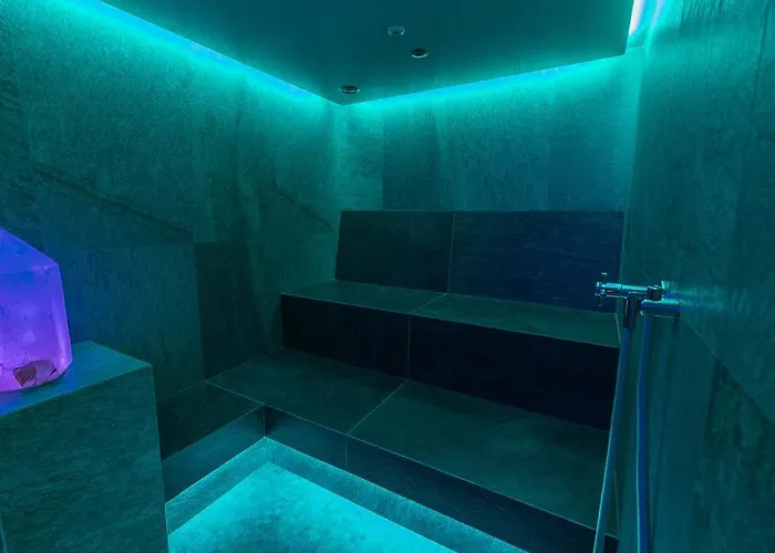 Aparthotel Universo 3*