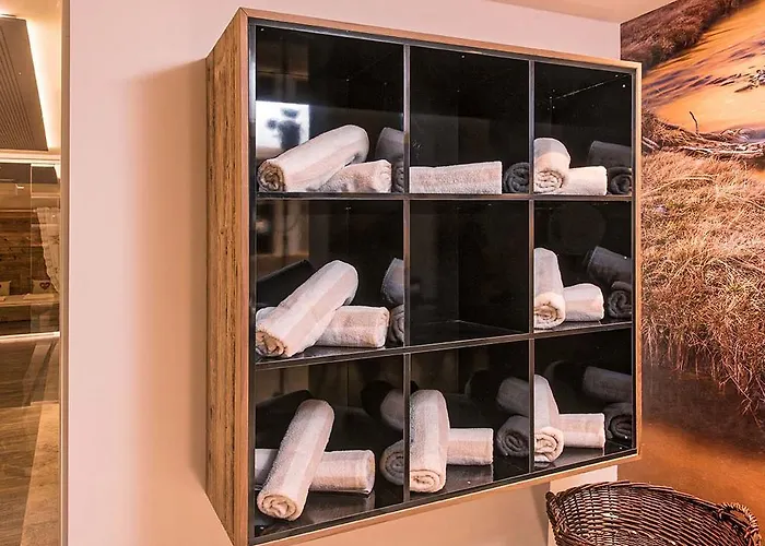 Aparthotel Universo 3*