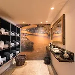 Aparthotel Universo