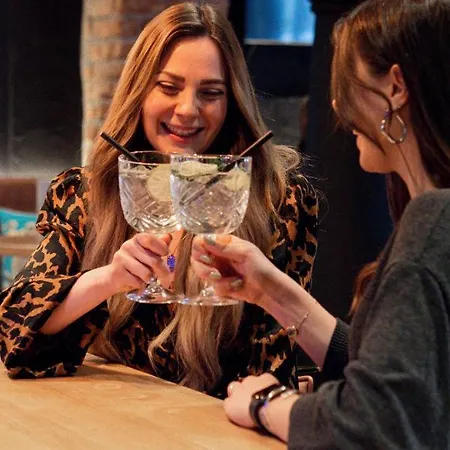 公寓式酒店 Universo 3*