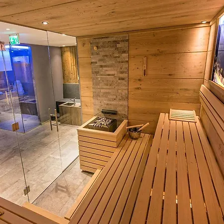 Universo 瑟弗浩斯