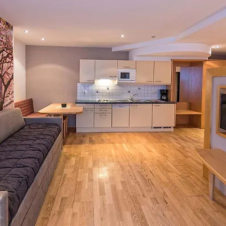 Aparthotel Universo
